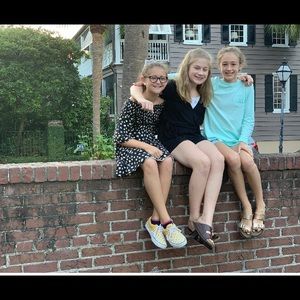 Meet your Posher, Emmy